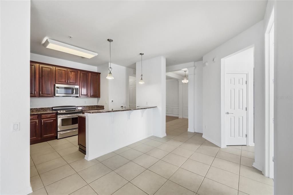 En Renta: $2,400 (3 camas, 2 baños, 2129 Pies cuadrados)