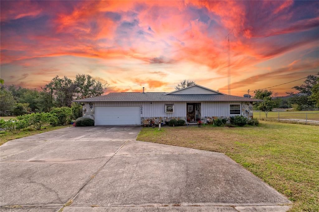 На продажу: $215,000 (2 спален, 2 ванн, 1452 Квадратных фут)