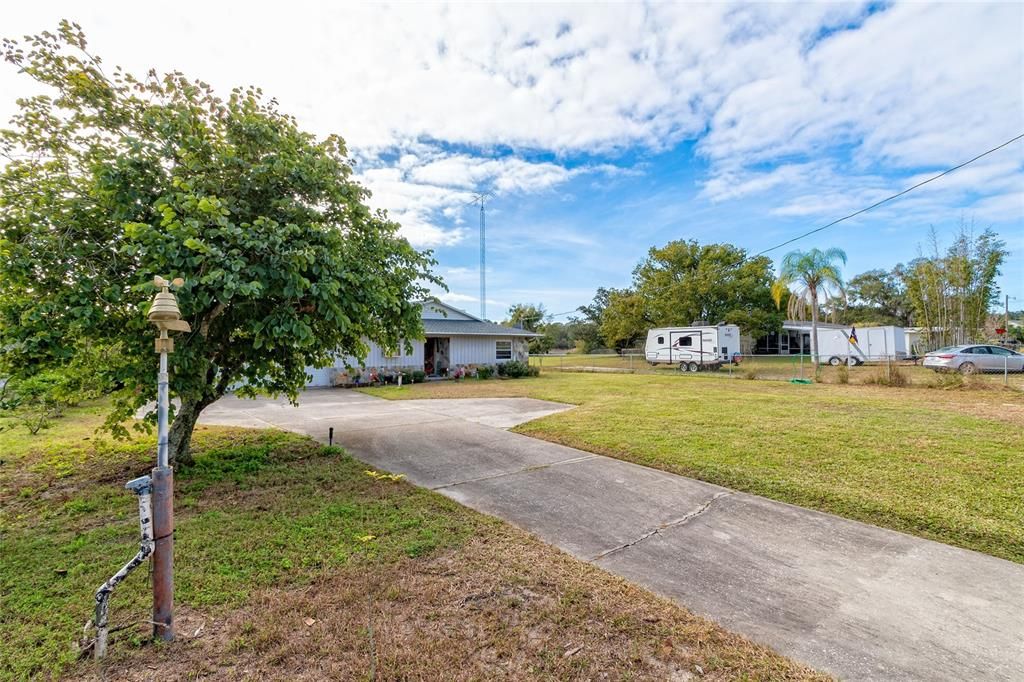 На продажу: $215,000 (2 спален, 2 ванн, 1452 Квадратных фут)