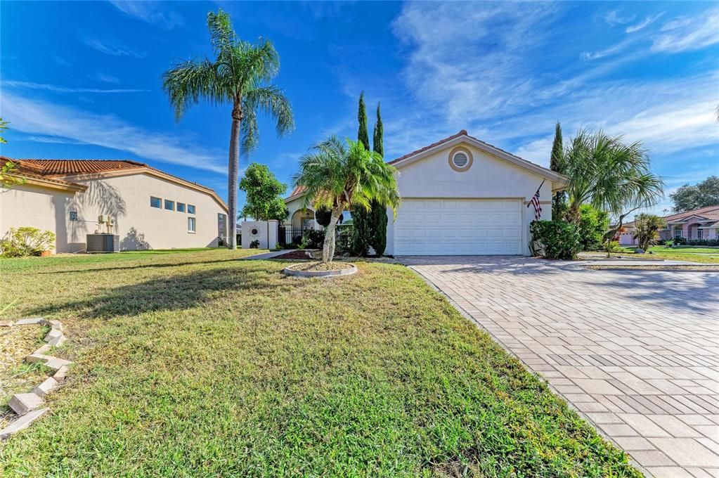 For Sale: $465,000 (3 beds, 2 baths, 1822 Square Feet)