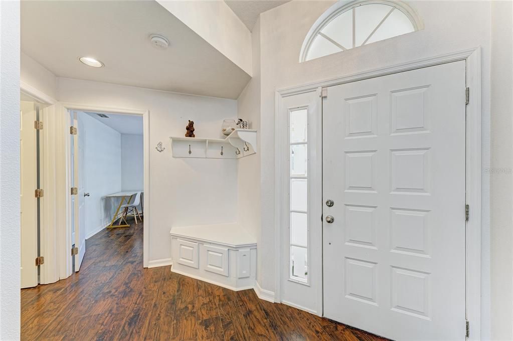 For Sale: $465,000 (3 beds, 2 baths, 1822 Square Feet)