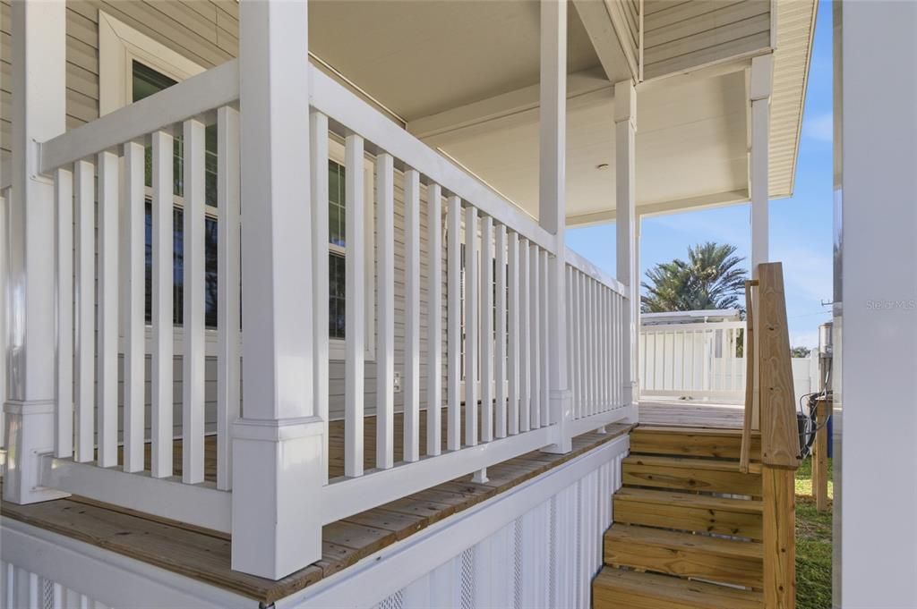 На продажу: $285,000 (2 спален, 2 ванн, 960 Квадратных фут)