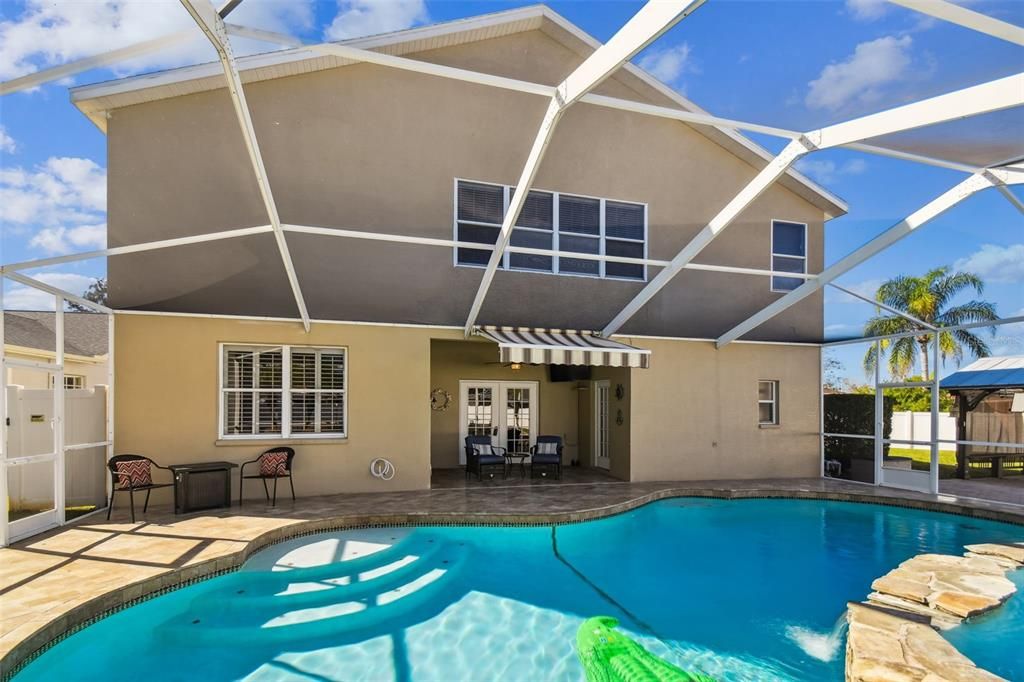 En Venta: $716,000 (6 camas, 3 baños, 3810 Pies cuadrados)