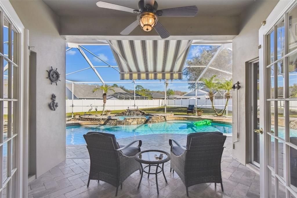 En Venta: $716,000 (6 camas, 3 baños, 3810 Pies cuadrados)