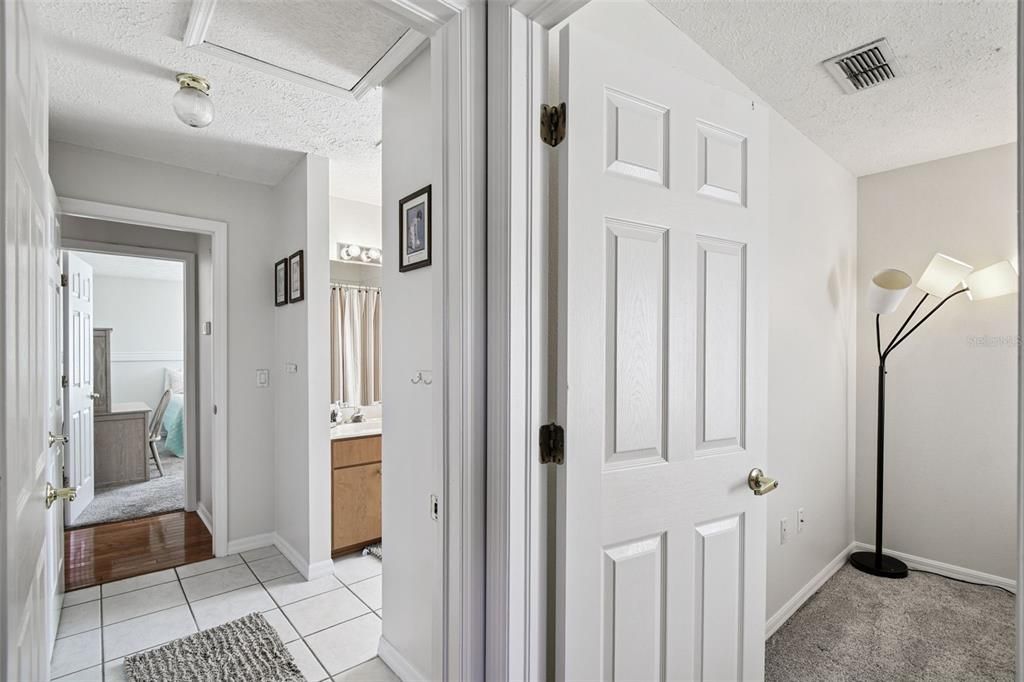 En Venta: $716,000 (6 camas, 3 baños, 3810 Pies cuadrados)