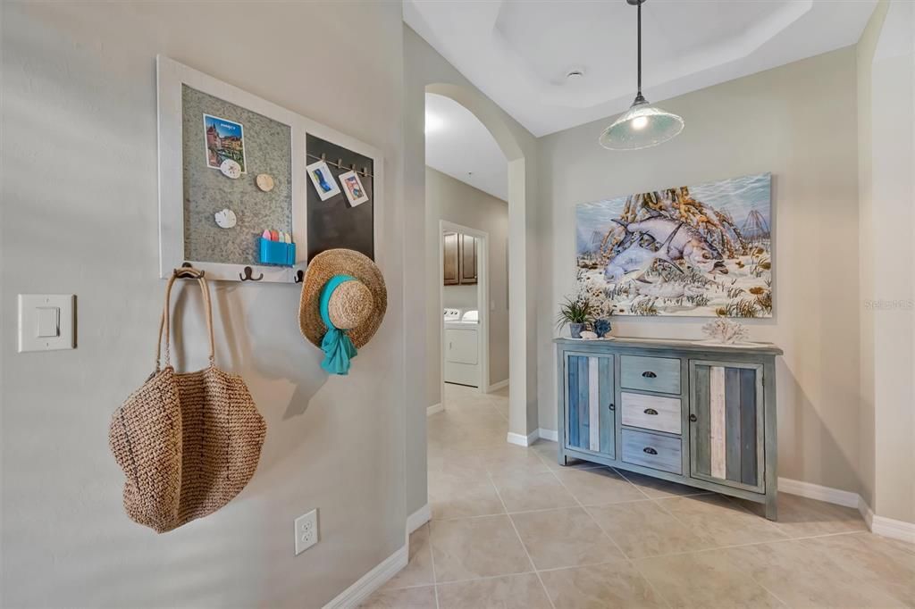 На продажу: $535,000 (3 спален, 2 ванн, 1748 Квадратных фут)