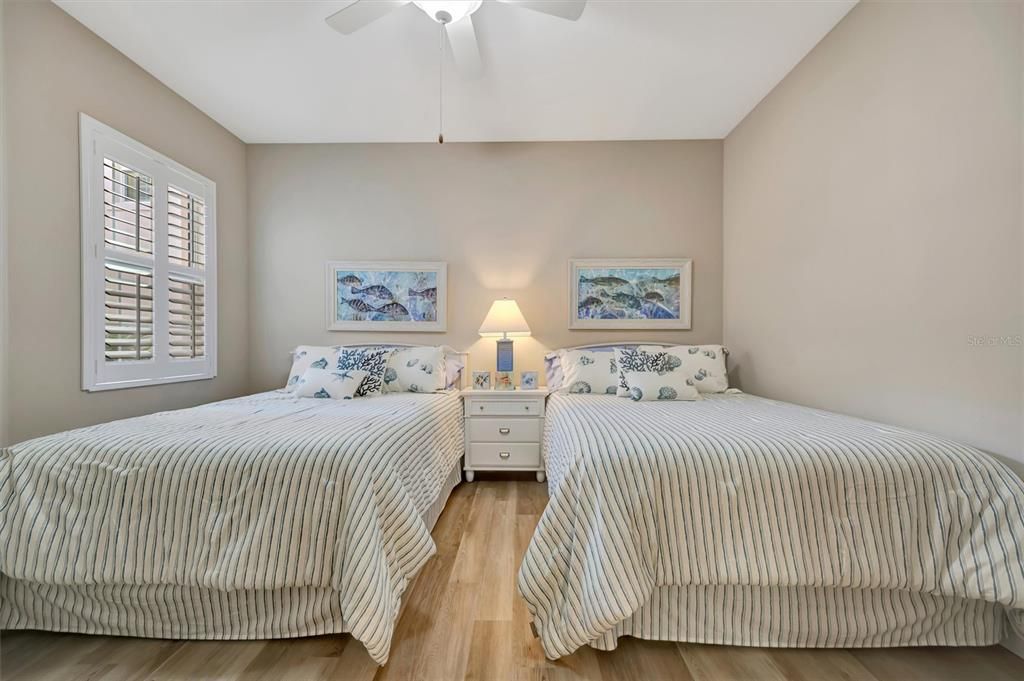 На продажу: $535,000 (3 спален, 2 ванн, 1748 Квадратных фут)