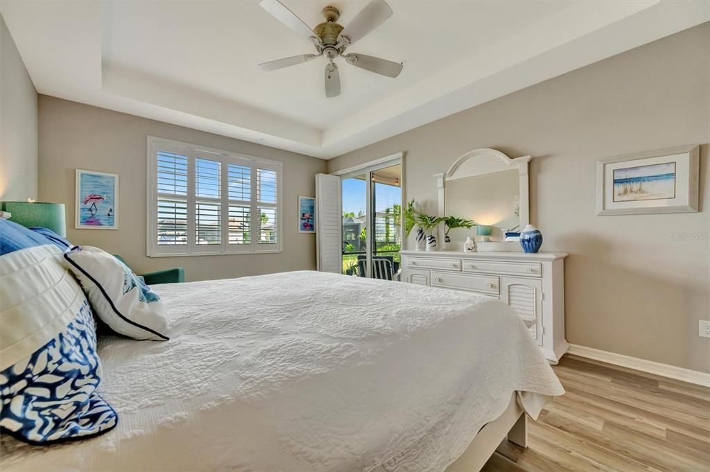 На продажу: $535,000 (3 спален, 2 ванн, 1748 Квадратных фут)