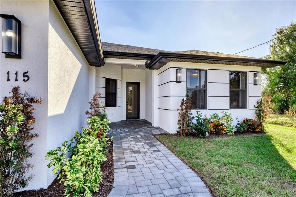 待售: $549,000 (4 贝兹, 2 浴室, 1933 平方英尺)