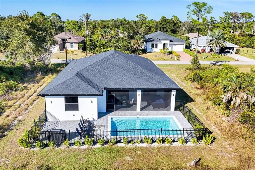 待售: $549,000 (4 贝兹, 2 浴室, 1933 平方英尺)