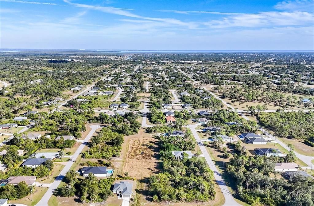 待售: $549,000 (4 贝兹, 2 浴室, 1933 平方英尺)