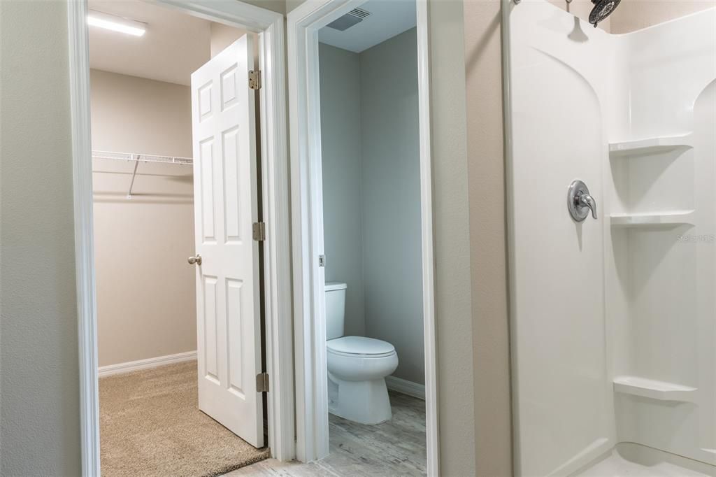 For Sale: $384,000 (4 beds, 2 baths, 1848 Square Feet)