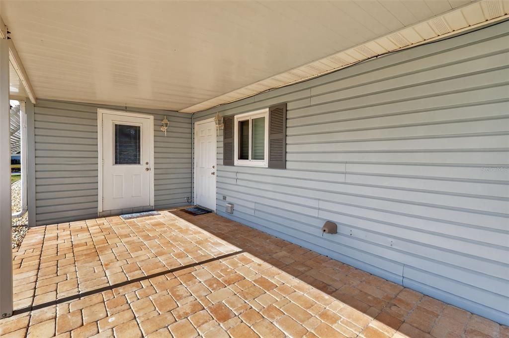 En Venta: $260,000 (2 camas, 2 baños, 1596 Pies cuadrados)