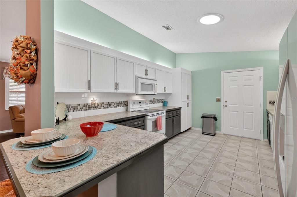 En Venta: $260,000 (2 camas, 2 baños, 1596 Pies cuadrados)