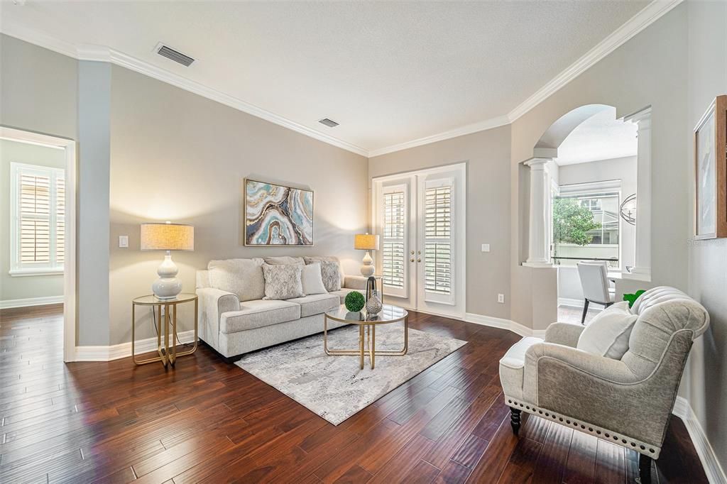 For Sale: $750,000 (4 beds, 2 baths, 2575 Square Feet)