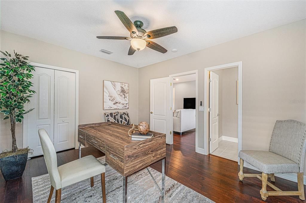 For Sale: $750,000 (4 beds, 2 baths, 2575 Square Feet)