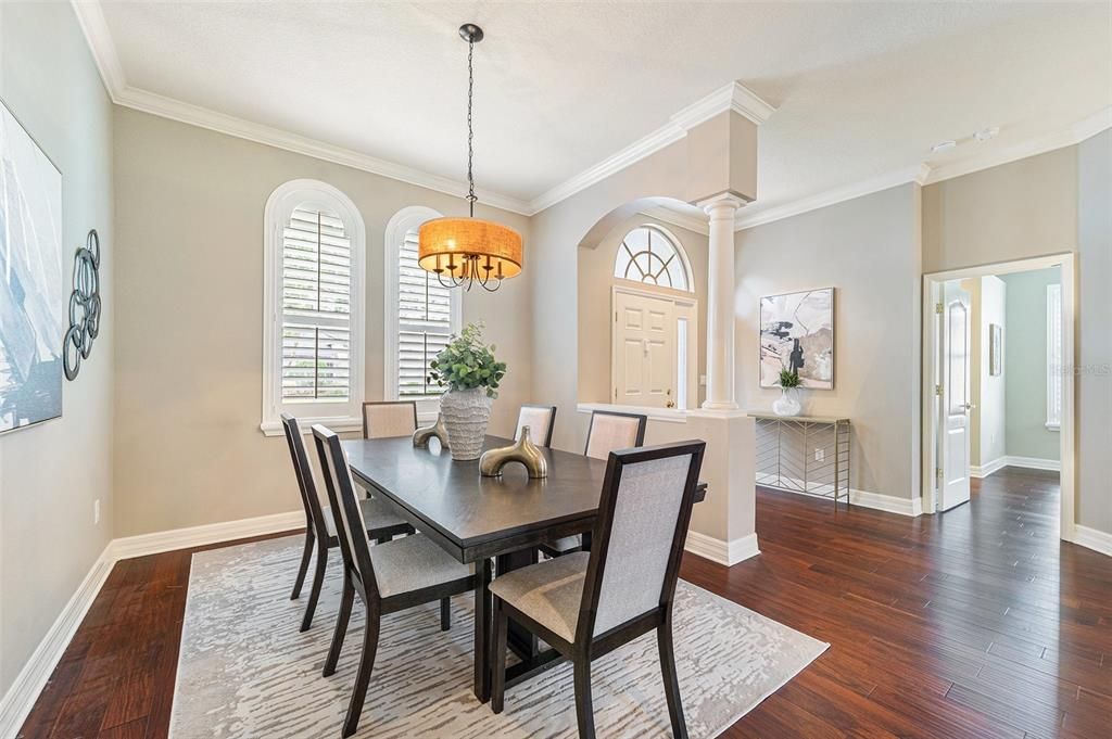 For Sale: $750,000 (4 beds, 2 baths, 2575 Square Feet)