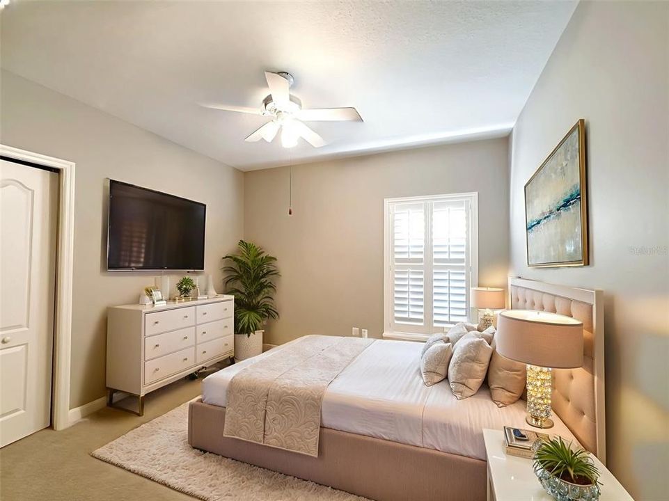 For Sale: $750,000 (4 beds, 2 baths, 2575 Square Feet)