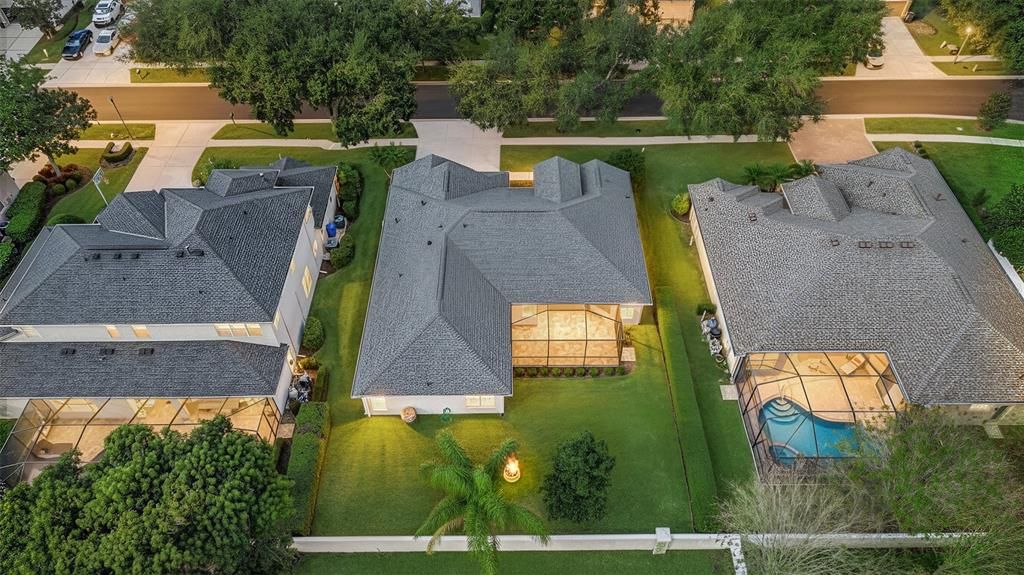 For Sale: $750,000 (4 beds, 2 baths, 2575 Square Feet)