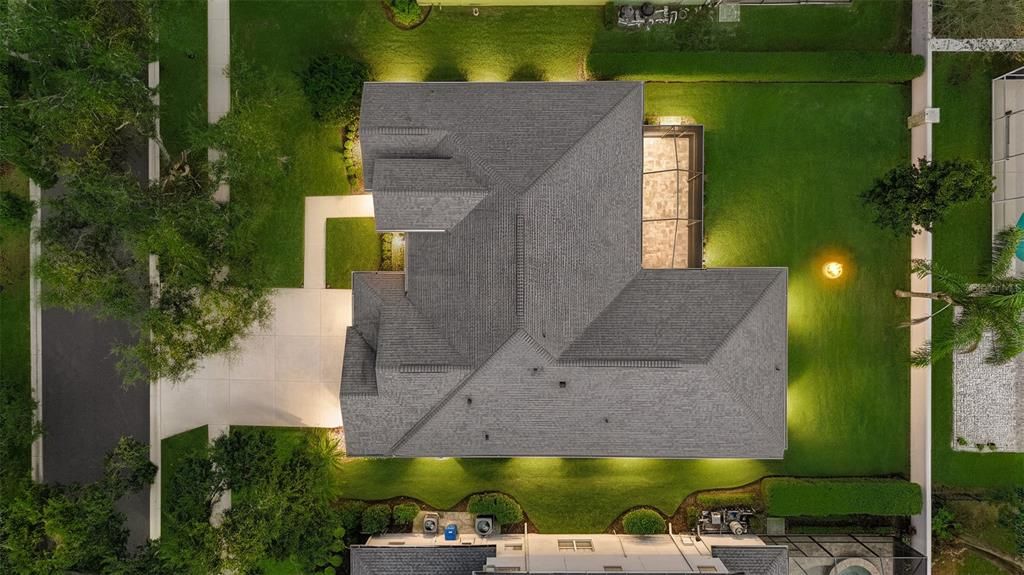 For Sale: $750,000 (4 beds, 2 baths, 2575 Square Feet)