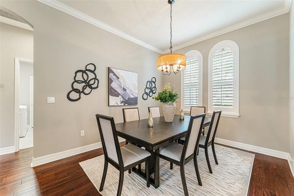 For Sale: $750,000 (4 beds, 2 baths, 2575 Square Feet)