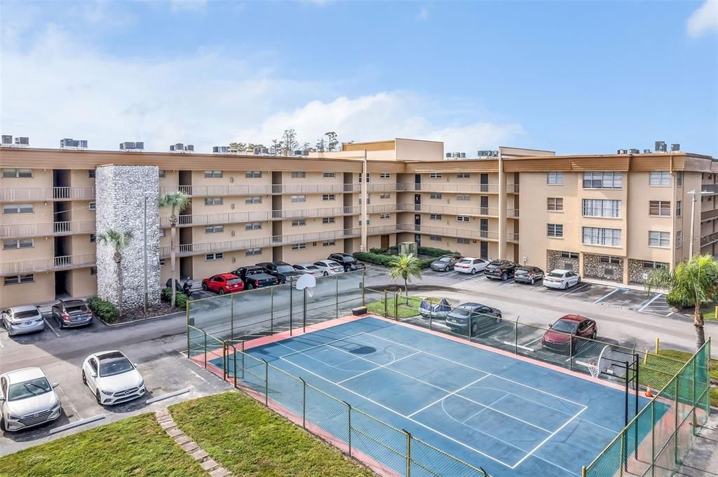 На продажу: $120,000 (1 спален, 1 ванн, 586 Квадратных фут)