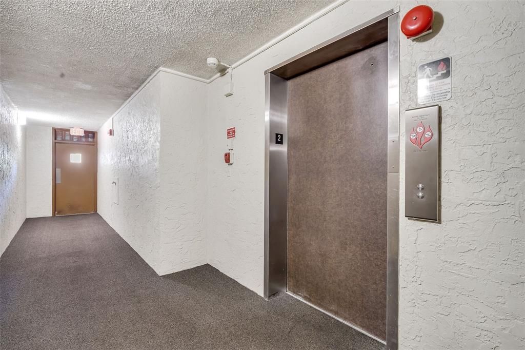 На продажу: $120,000 (1 спален, 1 ванн, 586 Квадратных фут)