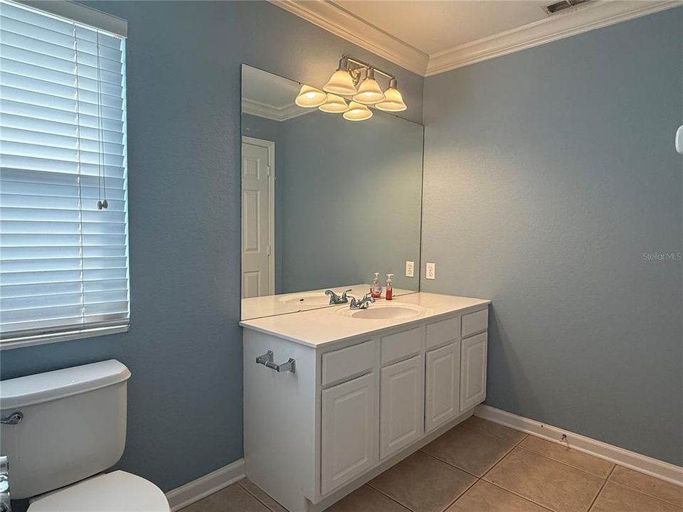 En Renta: $2,300 (3 camas, 2 baños, 1720 Pies cuadrados)