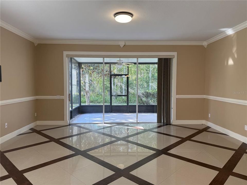 En Renta: $2,300 (3 camas, 2 baños, 1720 Pies cuadrados)