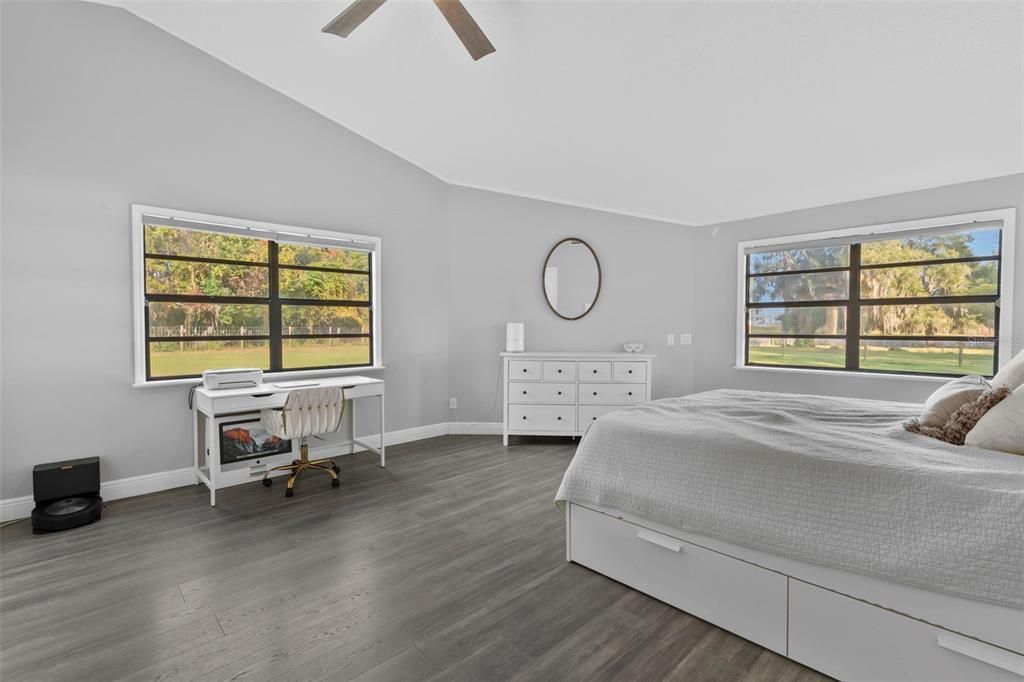 На продажу: $399,900 (3 спален, 3 ванн, 2089 Квадратных фут)