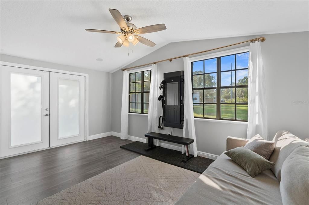 На продажу: $399,900 (3 спален, 3 ванн, 2089 Квадратных фут)