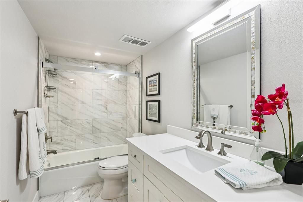 На продажу: $1,225,000 (3 спален, 2 ванн, 1345 Квадратных фут)