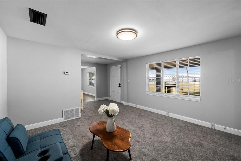 For Sale: $320,000 (3 beds, 1 baths, 1807 Square Feet)