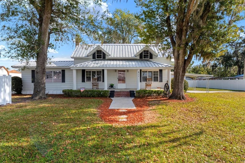 For Sale: $320,000 (3 beds, 1 baths, 1807 Square Feet)