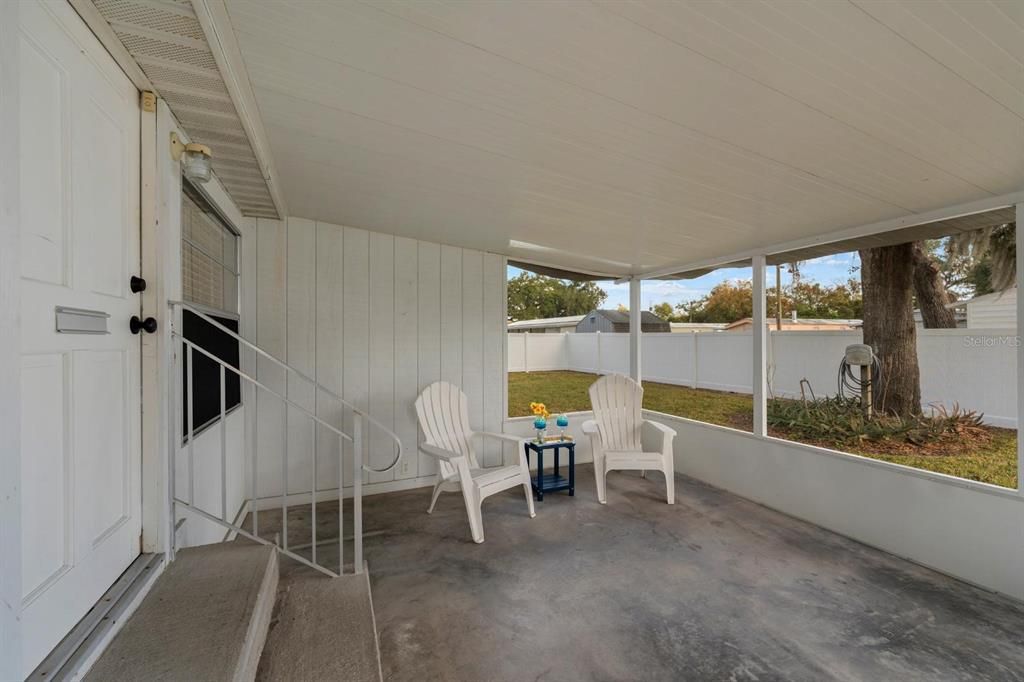 For Sale: $320,000 (3 beds, 1 baths, 1807 Square Feet)