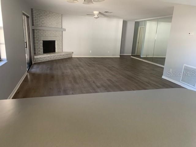 For Rent: $2,500 (3 beds, 2 baths, 1569 Square Feet)