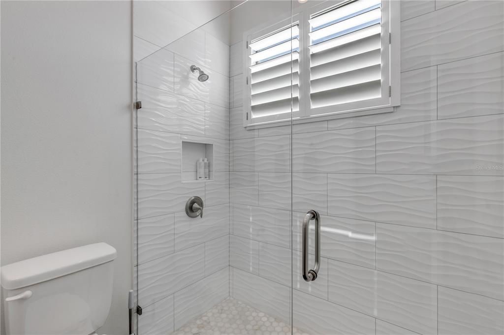 待售: $899,000 (4 贝兹, 3 浴室, 2632 平方英尺)