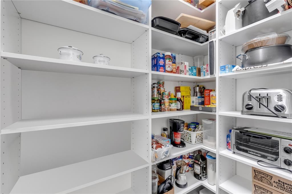 待售: $899,000 (4 贝兹, 3 浴室, 2632 平方英尺)