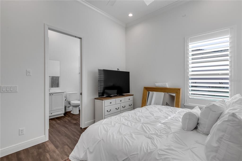 待售: $899,000 (4 贝兹, 3 浴室, 2632 平方英尺)