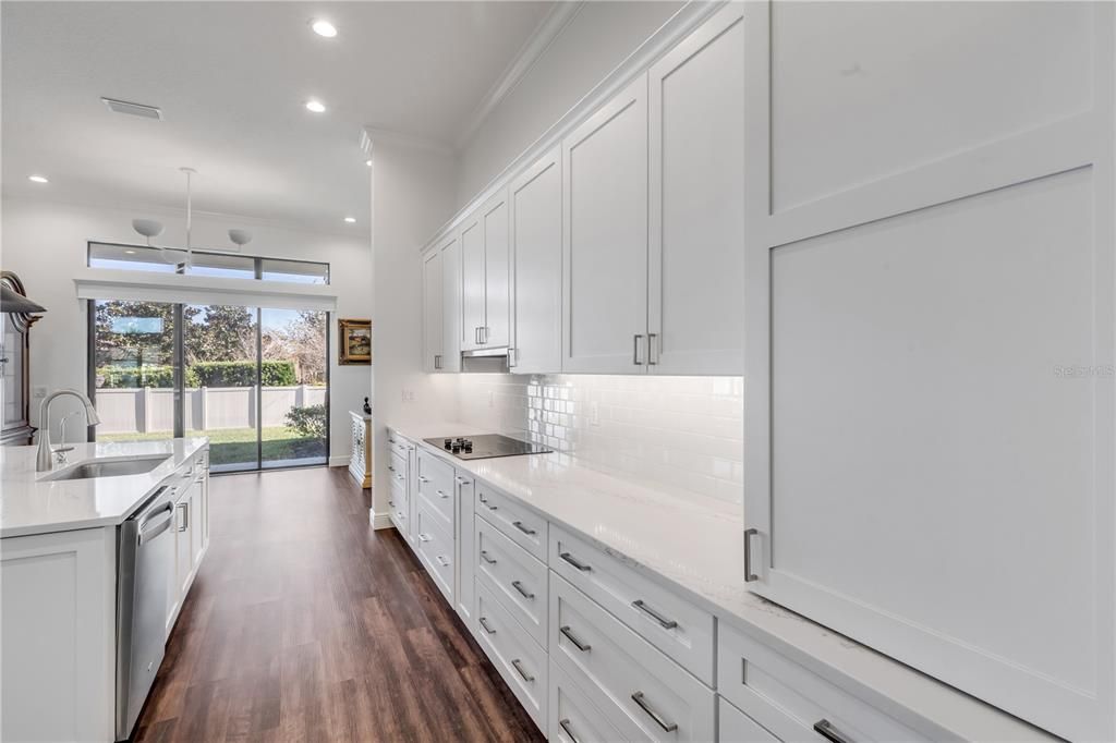 待售: $899,000 (4 贝兹, 3 浴室, 2632 平方英尺)