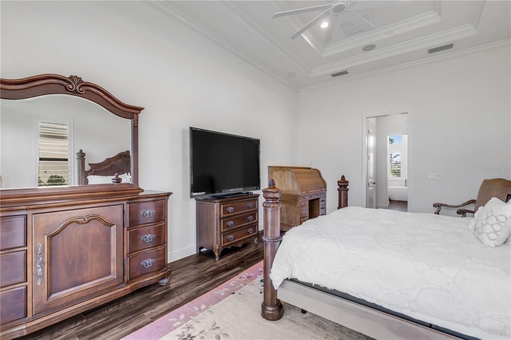 待售: $899,000 (4 贝兹, 3 浴室, 2632 平方英尺)