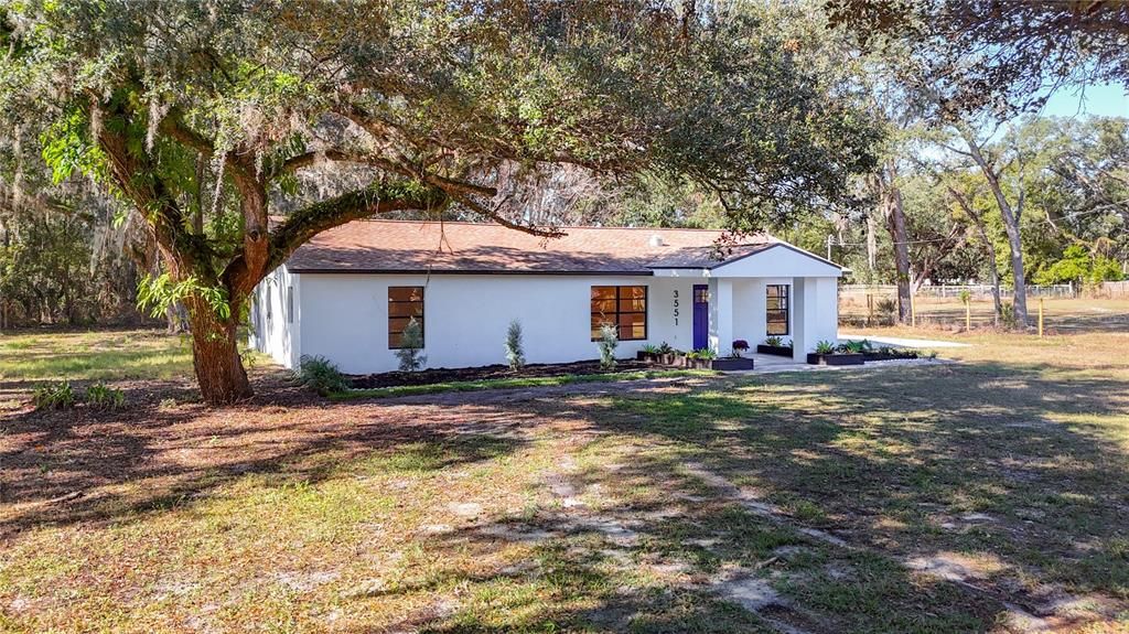 For Sale: $369,900 (3 beds, 2 baths, 1512 Square Feet)