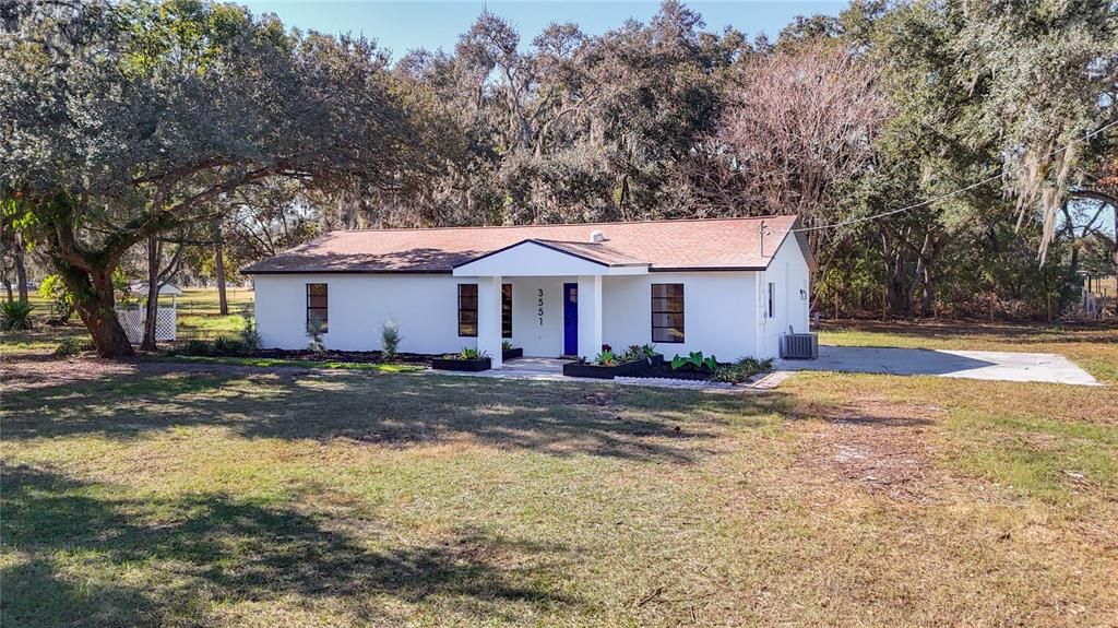 For Sale: $369,900 (3 beds, 2 baths, 1512 Square Feet)