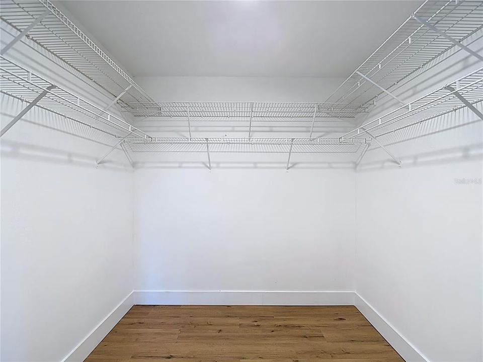 For Sale: $369,900 (3 beds, 2 baths, 1512 Square Feet)