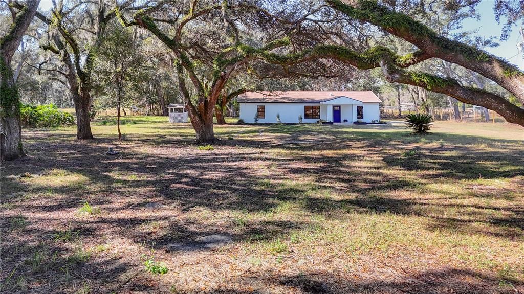 For Sale: $369,900 (3 beds, 2 baths, 1512 Square Feet)