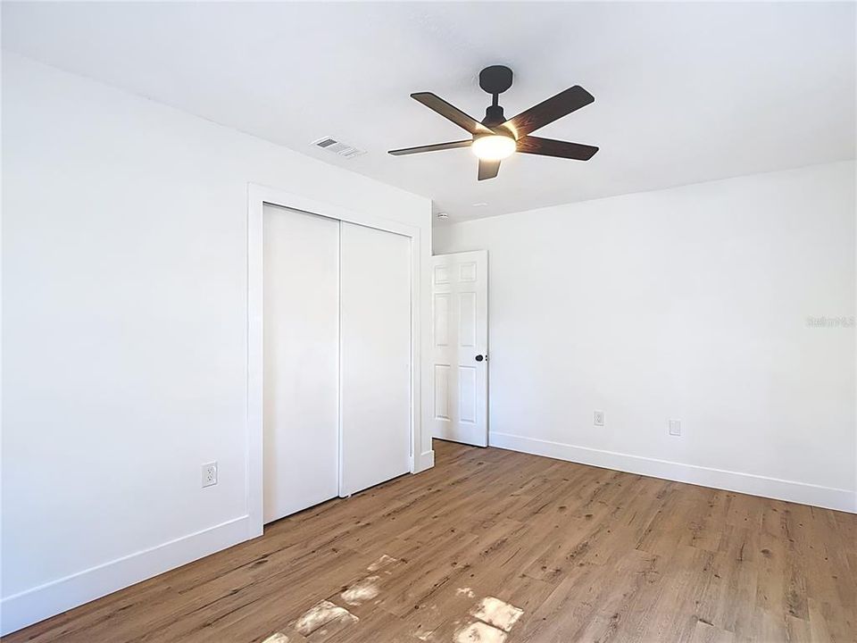 For Sale: $369,900 (3 beds, 2 baths, 1512 Square Feet)