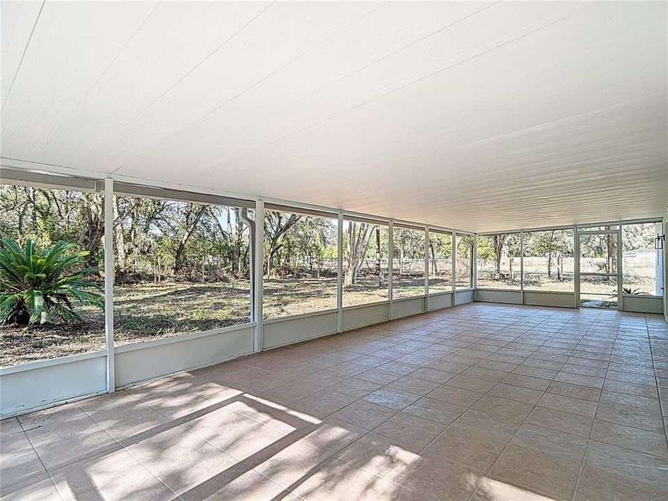 For Sale: $369,900 (3 beds, 2 baths, 1512 Square Feet)