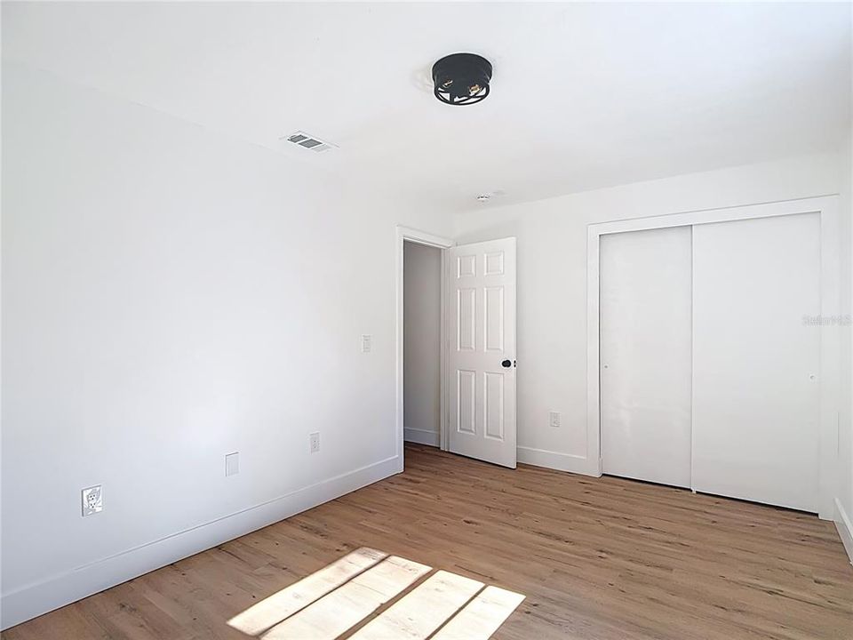 For Sale: $369,900 (3 beds, 2 baths, 1512 Square Feet)