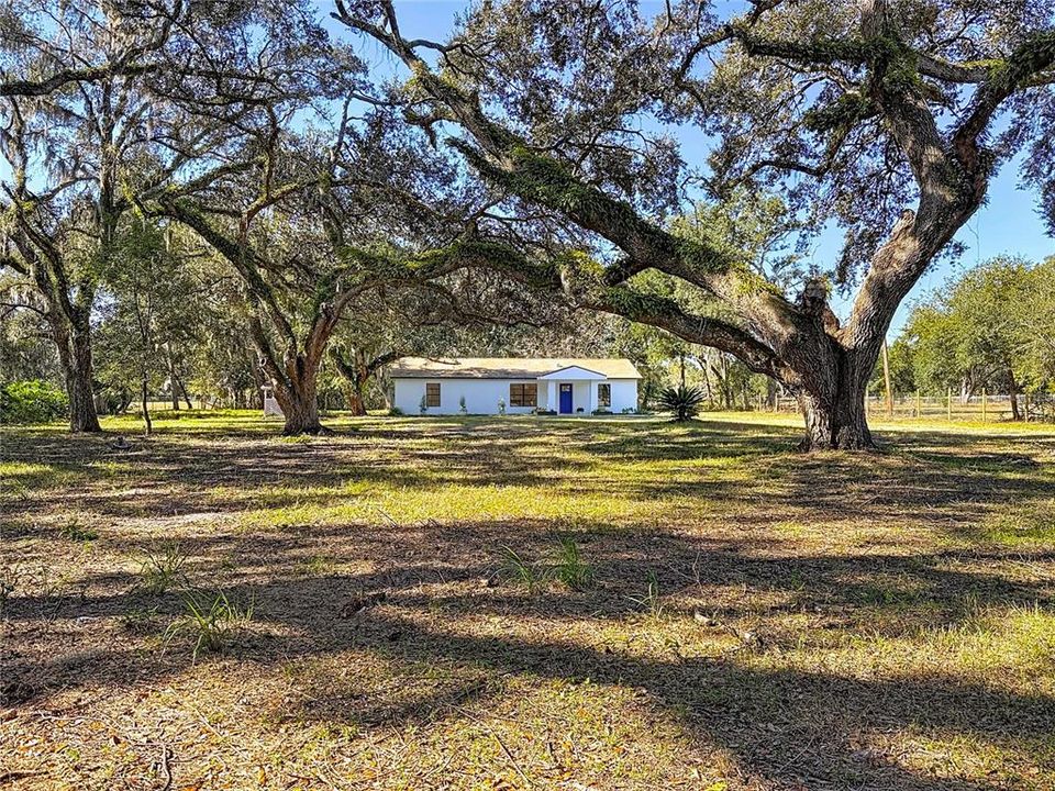 For Sale: $369,900 (3 beds, 2 baths, 1512 Square Feet)