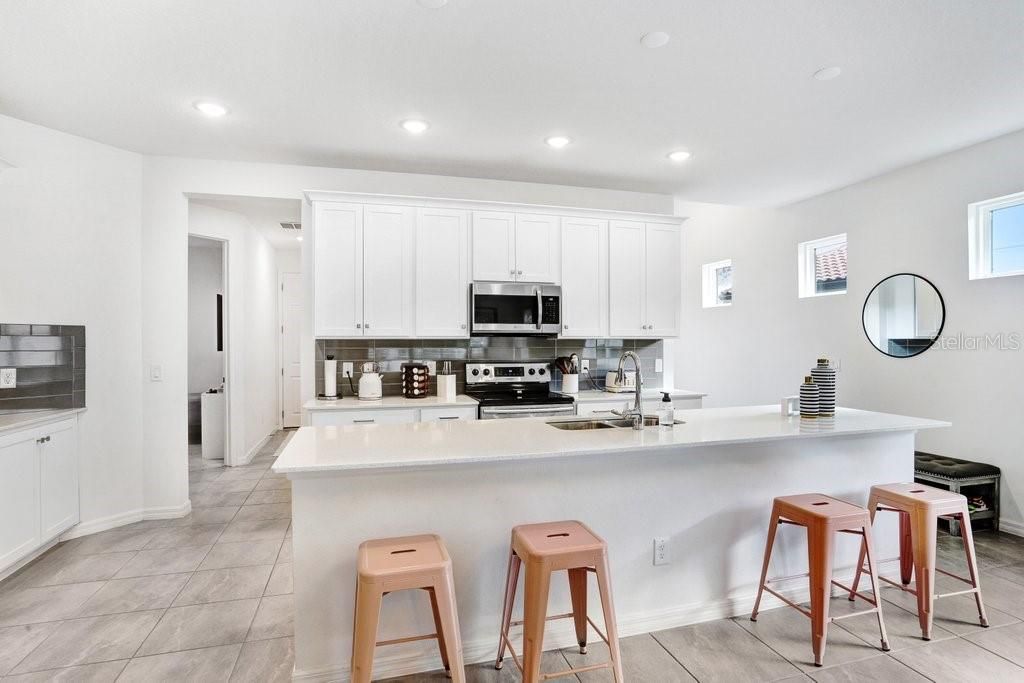 En Venta: $346,900 (3 camas, 2 baños, 1584 Pies cuadrados)